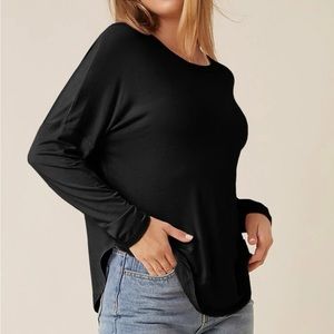 🆕.NWT 🆕 Black Drop Shoulder Oversized Tee